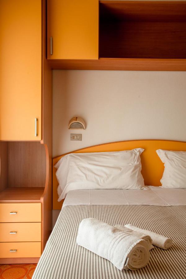 Piccolo Hotel Kursaal Cesenatico Buitenkant foto