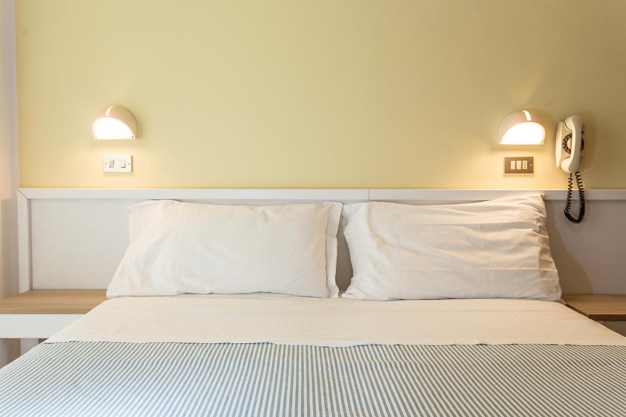 Piccolo Hotel Kursaal Cesenatico Buitenkant foto
